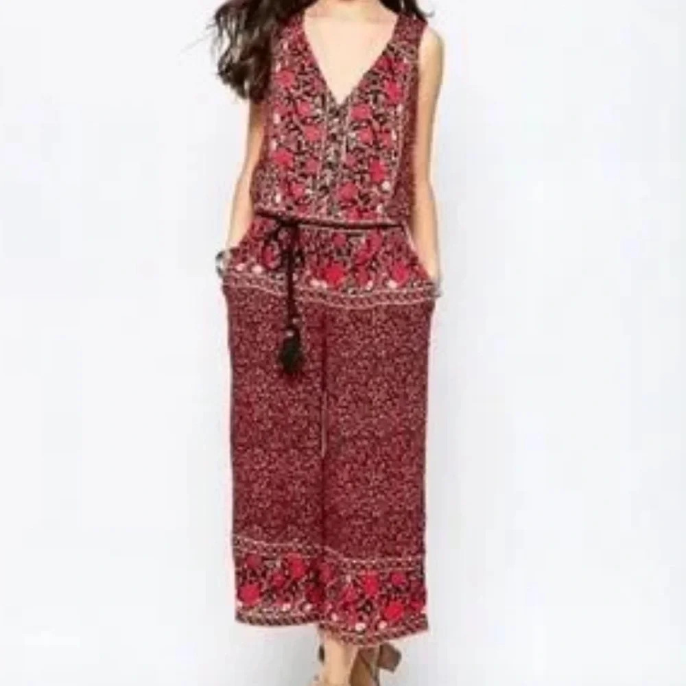 Free People Floral Sleeveless Jumpsuit Culotte Cut. Size Small.